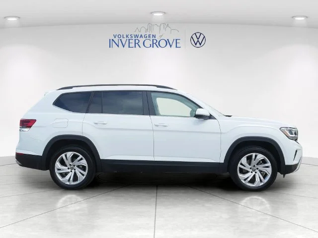 Certified Used 2023 Pure White Volkswagen 3.6L V6 SE w/Technology image 8