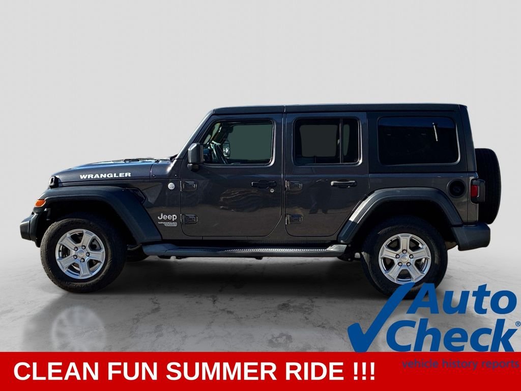 Used 2018 Gray Jeep Unlimited Sport S image 4