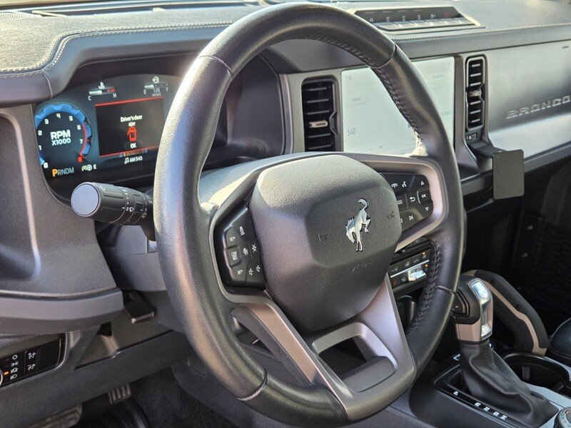 Used 2025 Gray Ford Badlands image 25