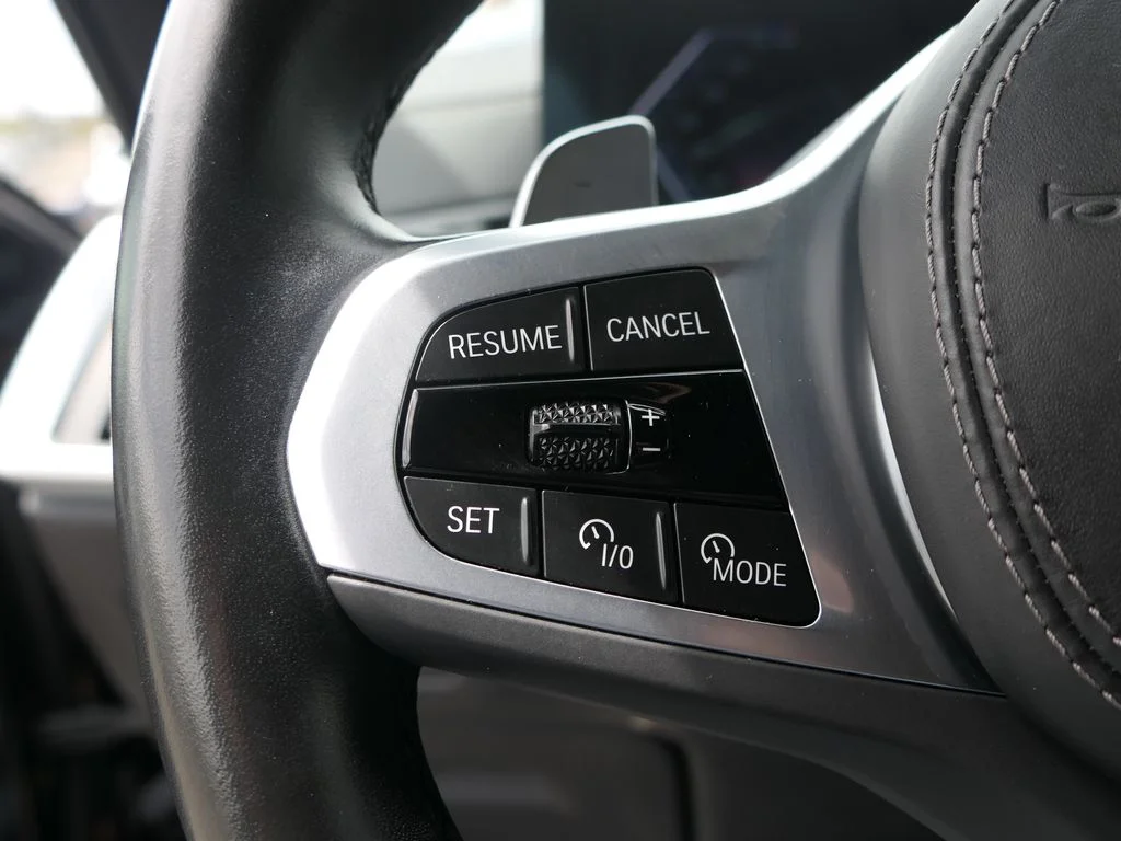 Used 2024 Black Sapphire Metallic BMW xDrive40i image 14