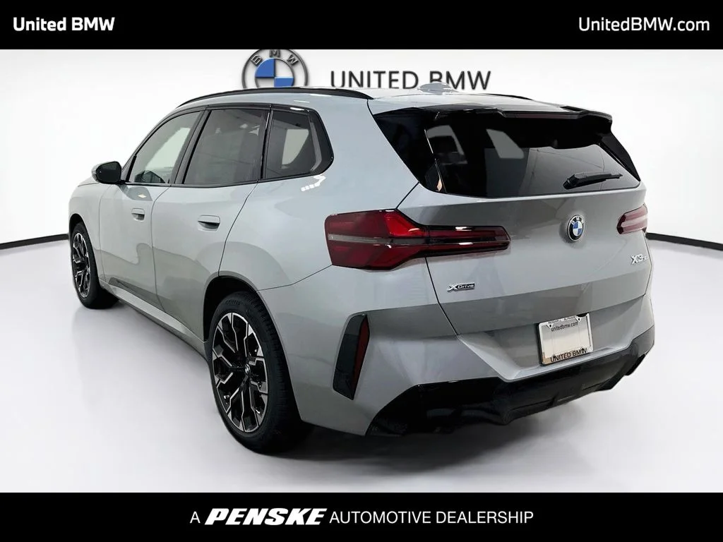 New 2026 Gray Metallic BMW 30 xDrive image 7