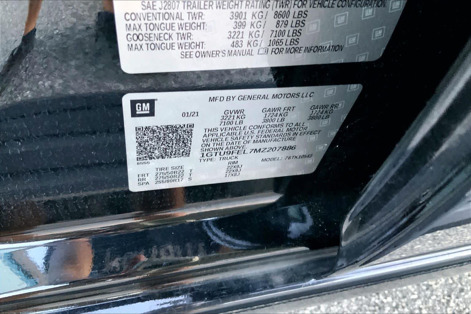 Used 2021 Onyx Black GMC Denali image 30