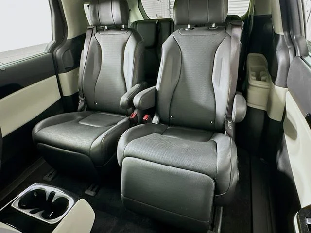 Certified Pre-Owned 2024 Kia Carnival SX Prestige