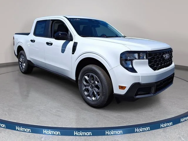 New 2026 Oxford White Ford XLT image 2