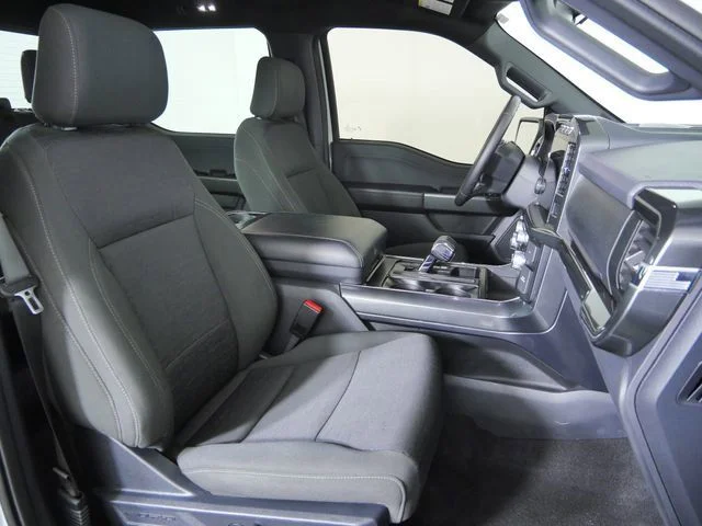 Used 2023 White Ford XLT image 13
