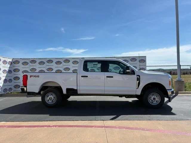 New 2026 Oxford White Ford XL image 1