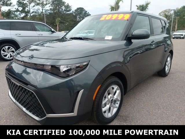 2025 Kia Soul 2.0L LX IVT's photo