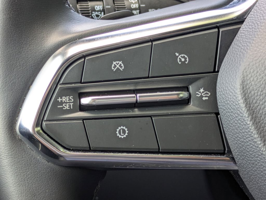 Used 2026 White Chevrolet LT image 23