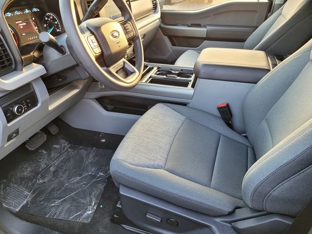 New 2026 Carbonized Gray Metallic Ford F-250® XLT image 36
