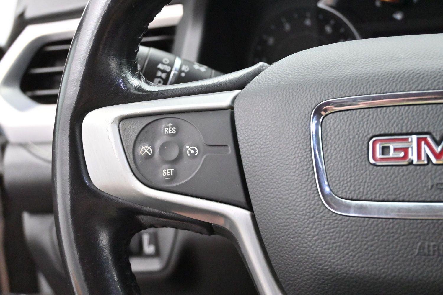 Used 2020 Quicksilver Metallic GMC SLT image 20