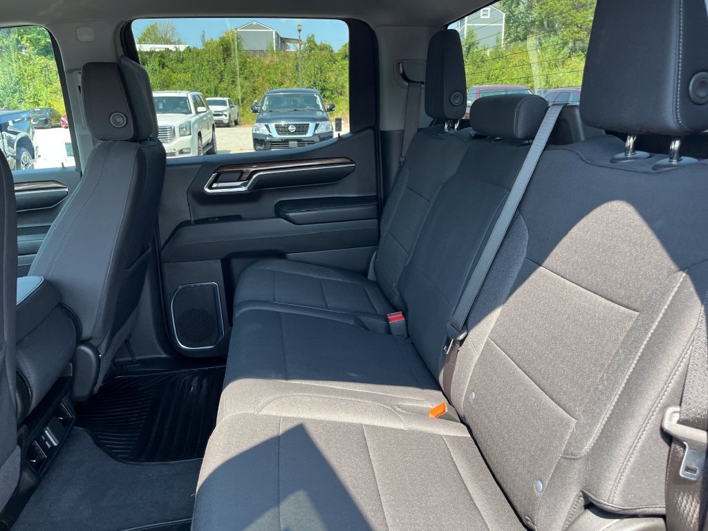 Used 2024 Gray Chevrolet LT image 13