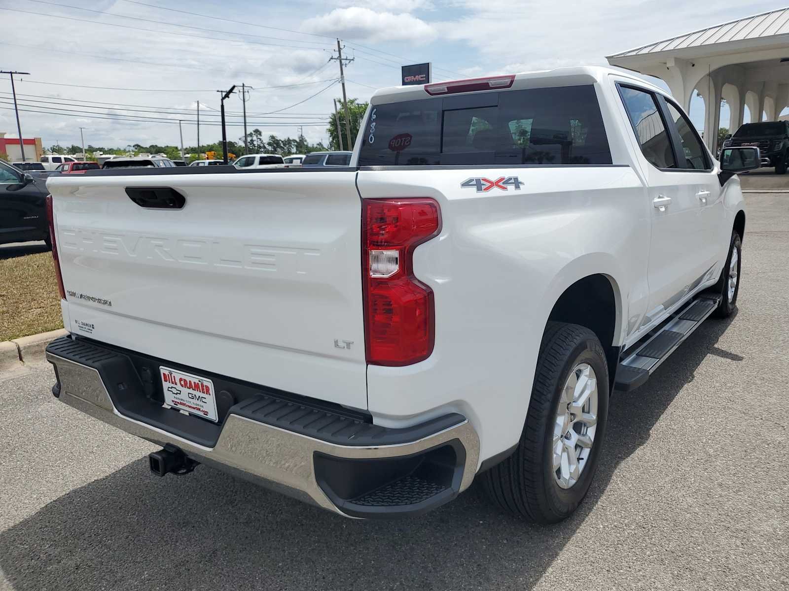 New 2026 Summit White Chevrolet LT image 5
