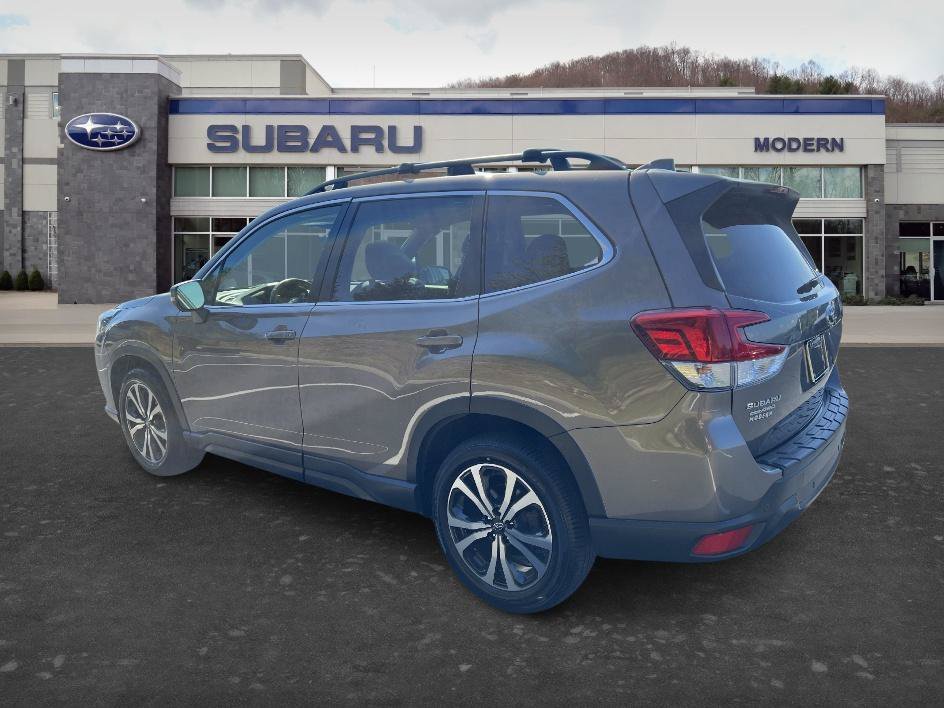 Used 2022 Brilliant Bronze Metallic Subaru Limited image 6