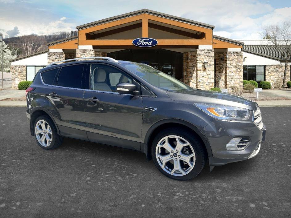 Used 2019 Magnetic Ford Titanium image 3