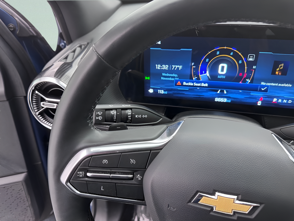 Used 2025 Lakeshore Blue Chevrolet LT image 12