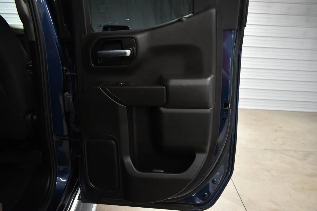 Certified Used 2020 Northsky Blue Metallic Chevrolet LT image 16