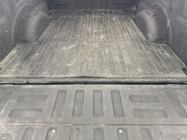 Used 2018 Gray Ford XLT image 28