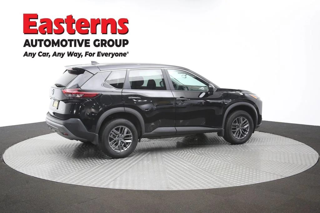Used 2023 Black Nissan S image 37
