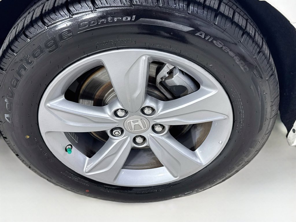 Certified Used 2018 White Honda EX-L image 43