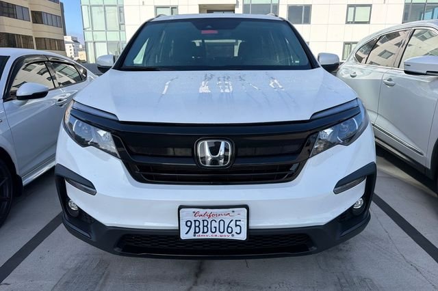 Certified Used 2022 Platinum White Pearl Honda Special Edition image 3