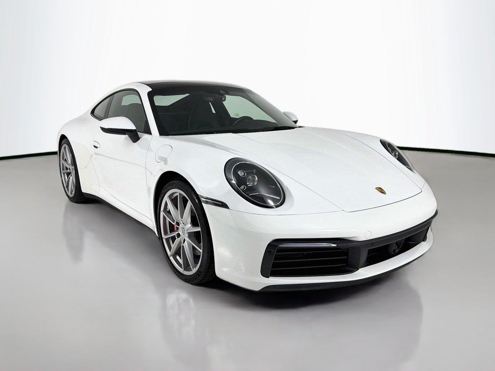 Used 2020 Carrara White Metallic Porsche Carrera 4S image 28
