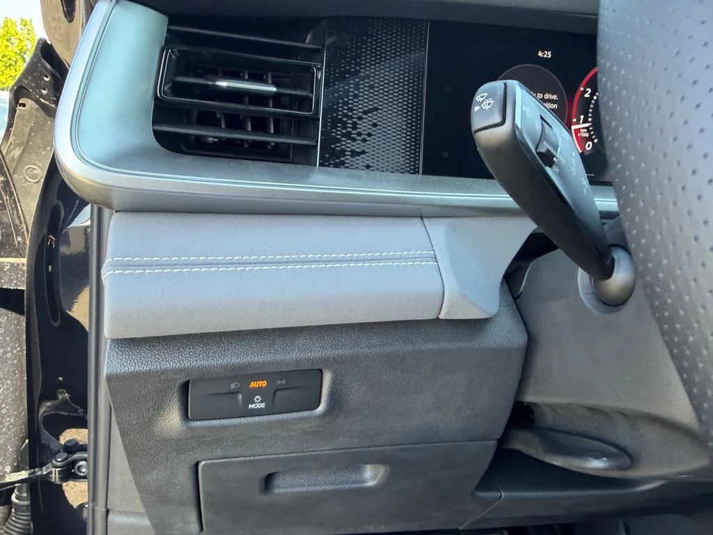 2026 Volkswagen Tiguan SE R-LINE BLACK - Photo 19