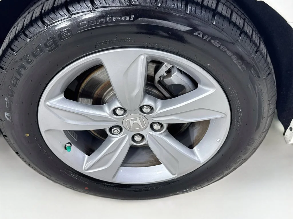 Certified Used 2018 White Honda EX-L image 43