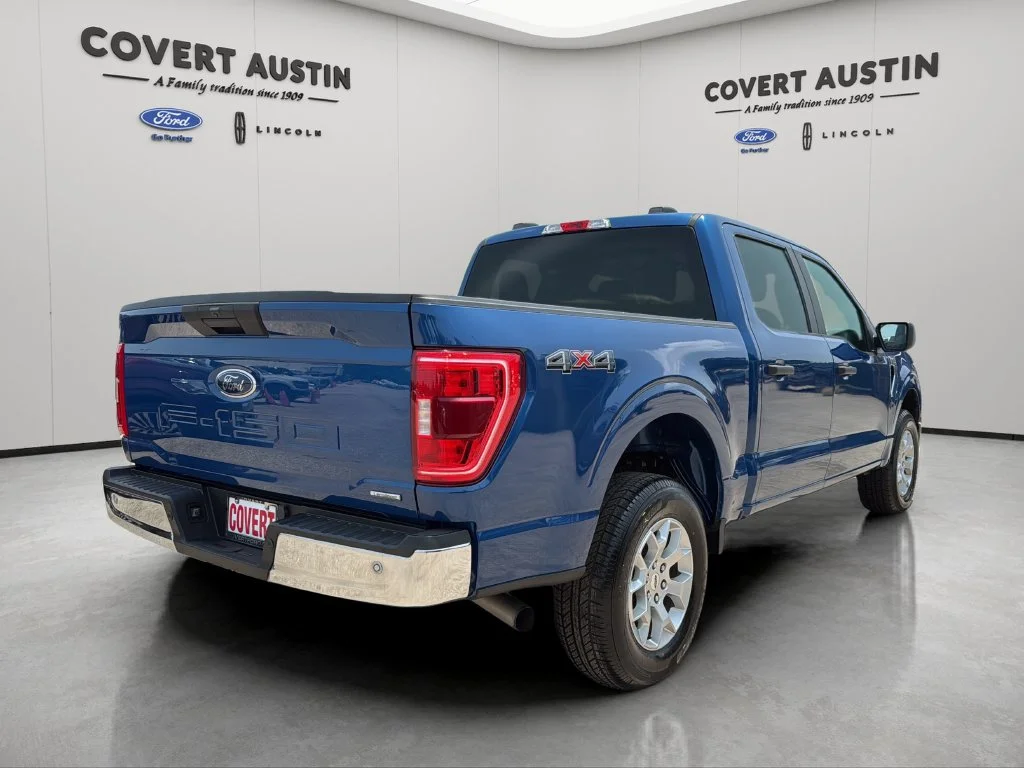 Used 2023 Blue Ford XLT image 5
