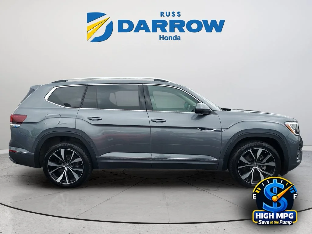 Used 2024 Gray Volkswagen 2.0T SEL Premium R-Line image 6