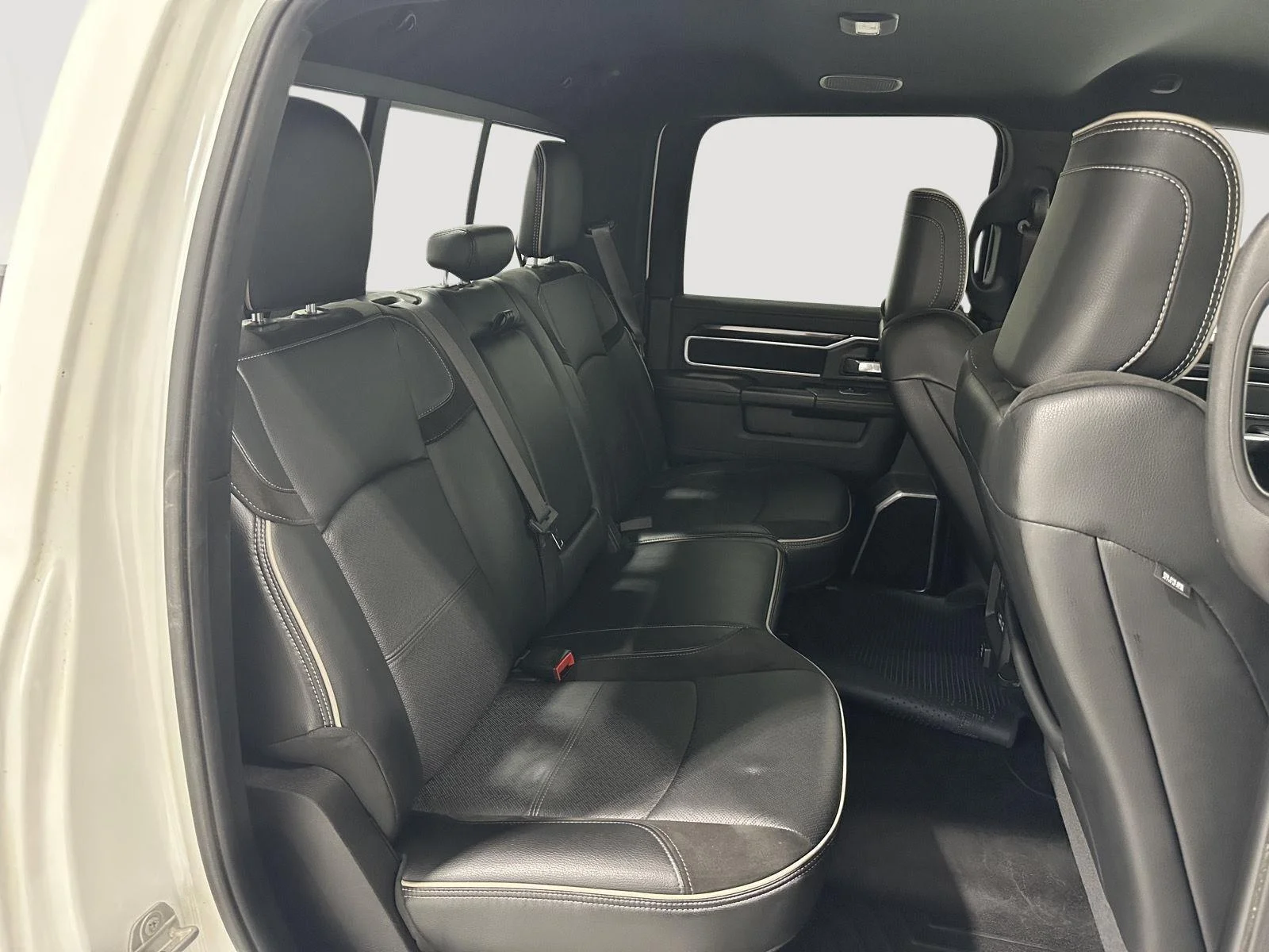 Used 2022 Bright White Clearcoat Ram Laramie image 24
