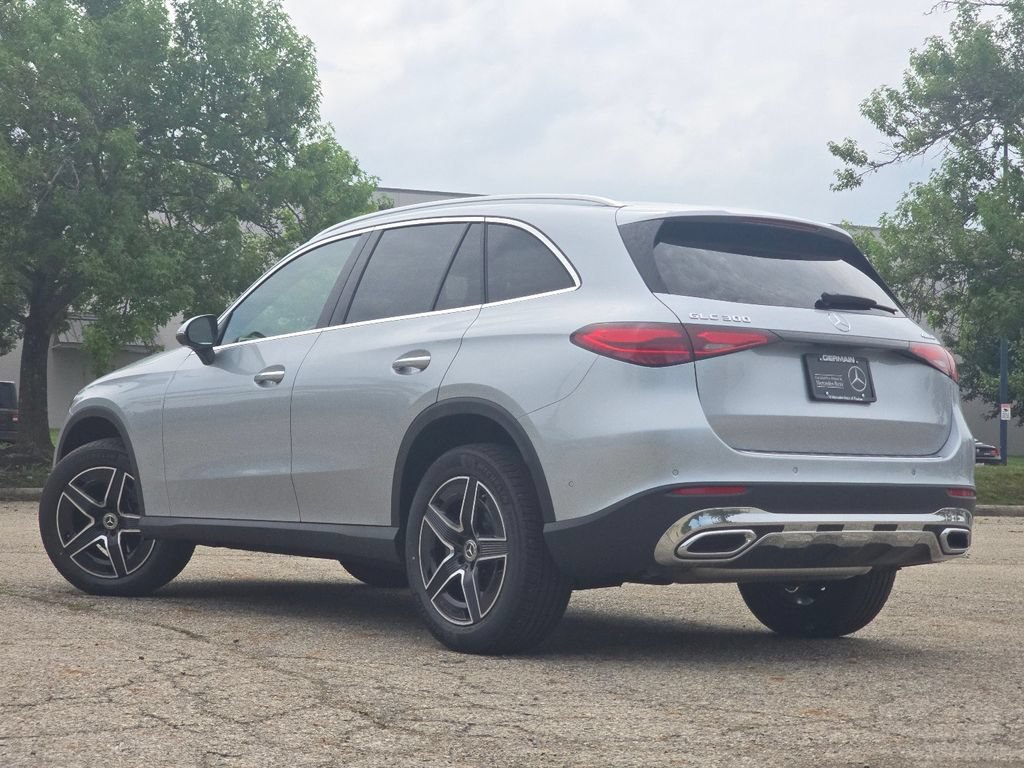 New 2026 Cirrus Silver Metallic Mercedes-Benz GLC 300 image 52