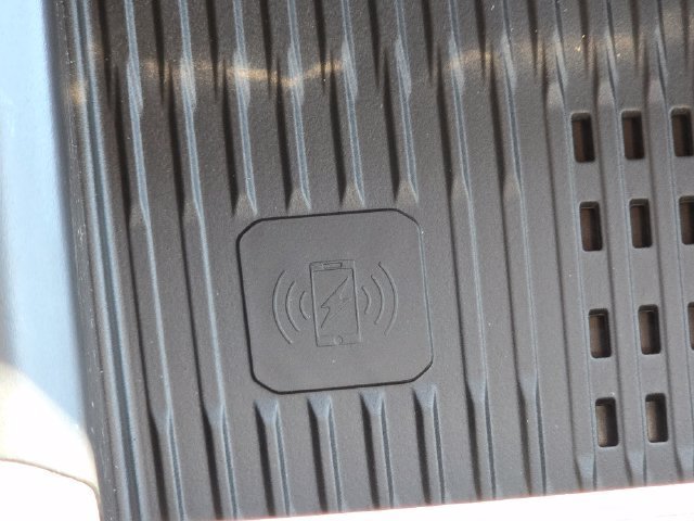 New 2027 High-Gloss Black Paint Jeep Limited Reserve image 14
