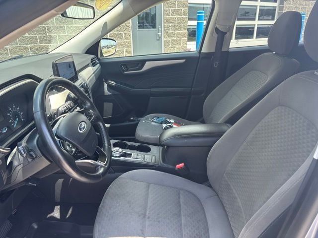 Used 2022 Blue Ford SE image 13