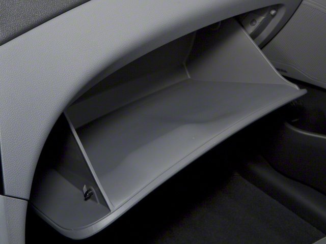 Used 2013 Harbor Gray Metallic Hyundai Limited image 18