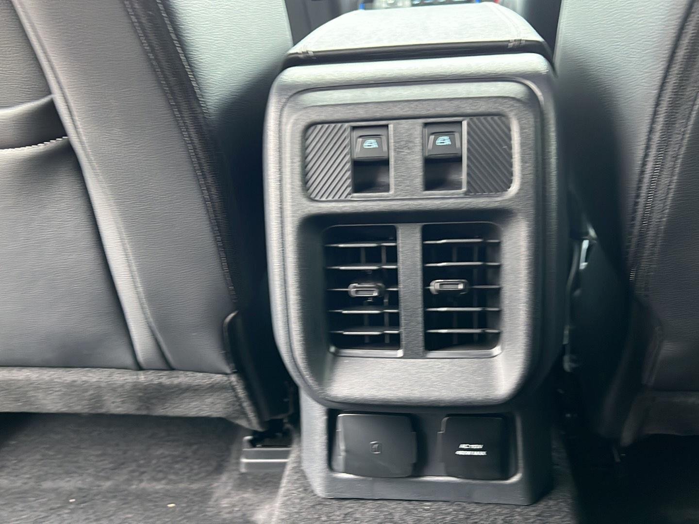 Used 2025 Marsh Gray Ford Outer Banks image 19