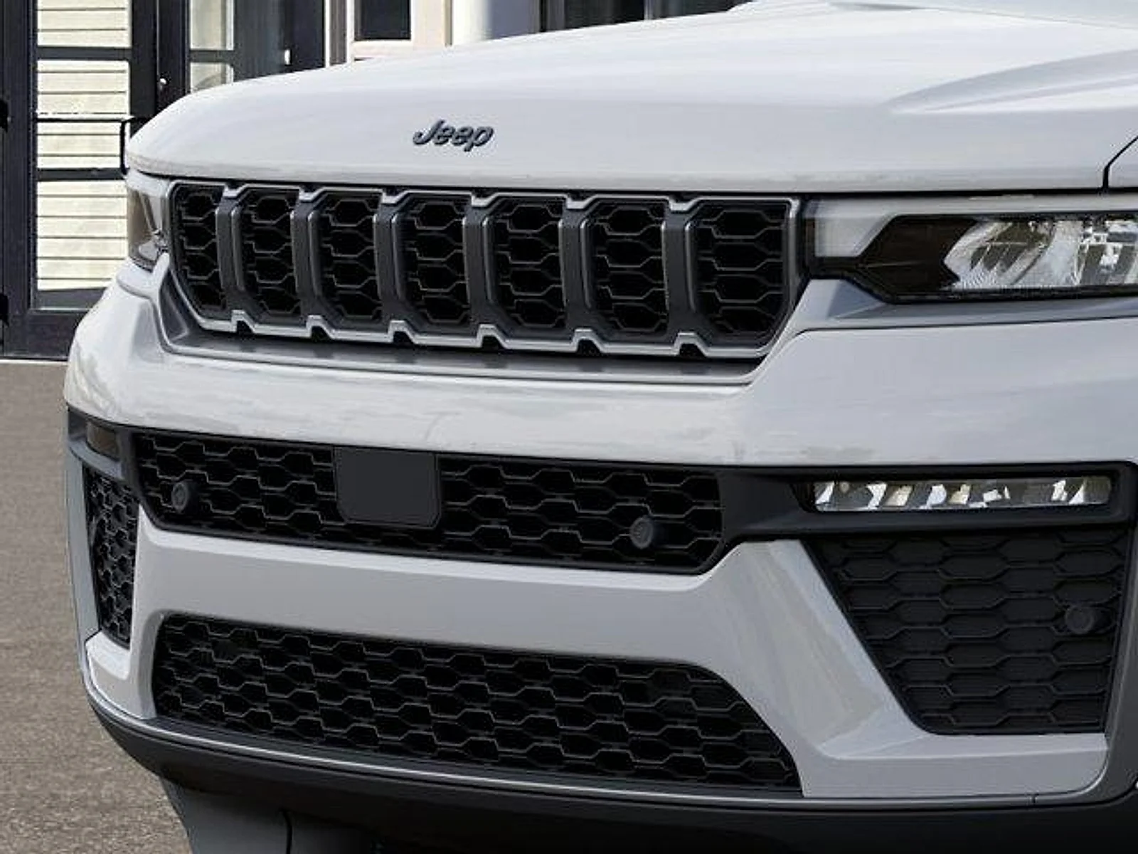 New 2026 Bright White Clear-Coat Exterior Paint Jeep 85th Anniversay Edition 4x4 image 11