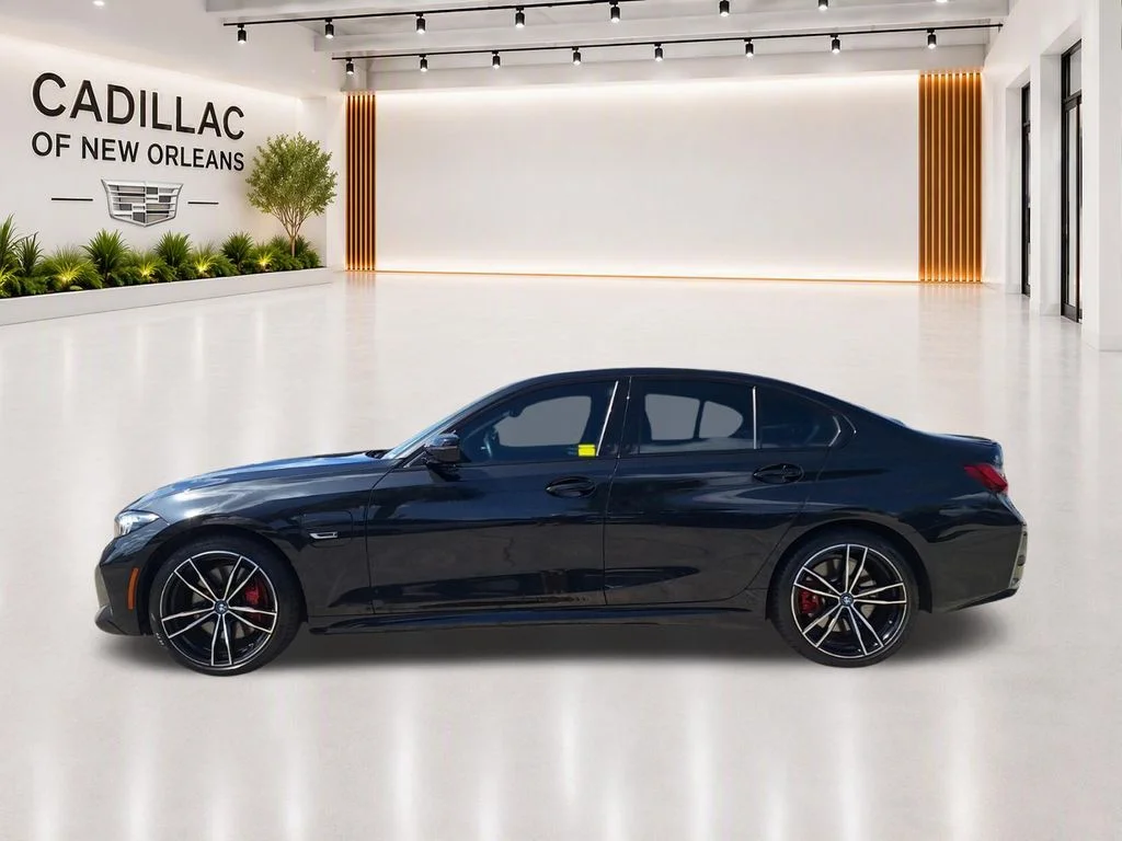 Used 2023 Black BMW 330e iPerformance image 6