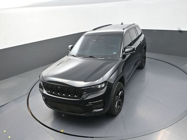Used 2023 Black Jeep Limited image 14