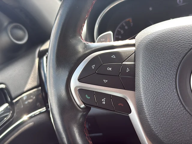 Used 2021 Red Jeep Trailhawk image 39