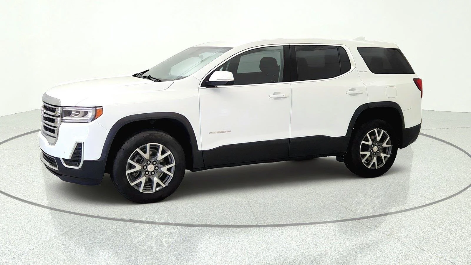 Used 2022 Summit White GMC SLE image 3