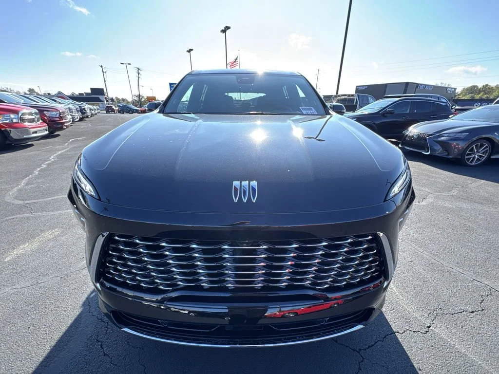 New 2026 Ebony Twilight Metallic Buick Avenir image 28
