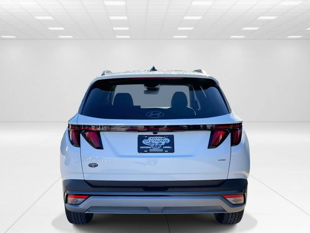 New 2026 White Hyundai SEL image 5