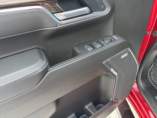 Used 2025 Red Chevrolet LT Trail Boss image 27