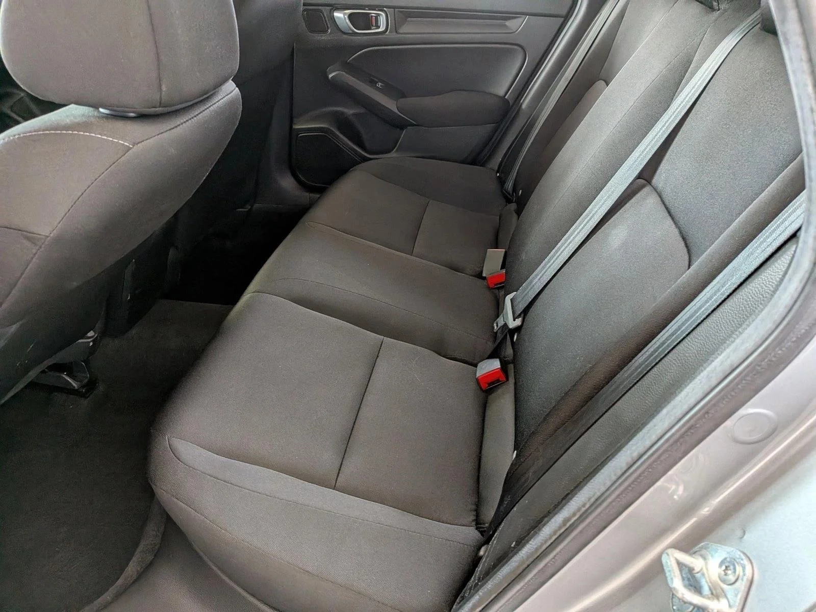Used 2024 Lunar Silver Metallic Honda LX image 17