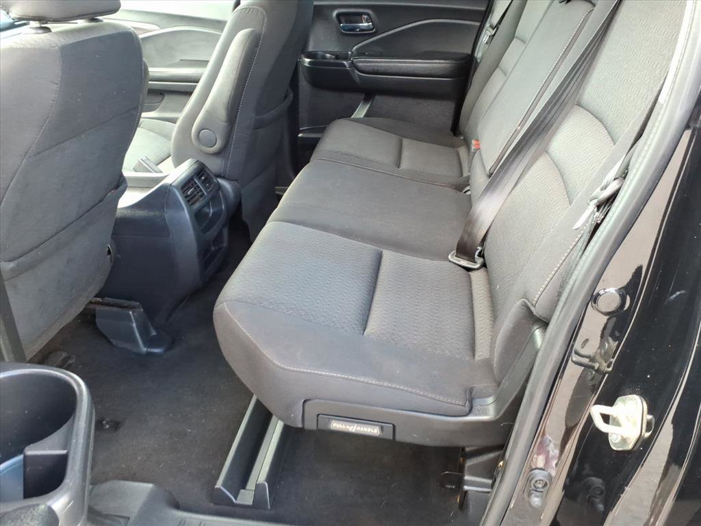 Used 2019  Honda Sport image 13