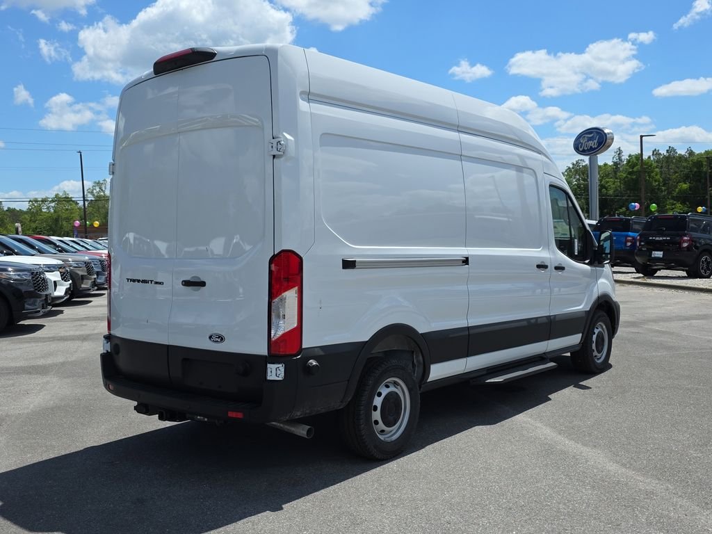 New 2026 Oxford White Ford Cargo Van image 7