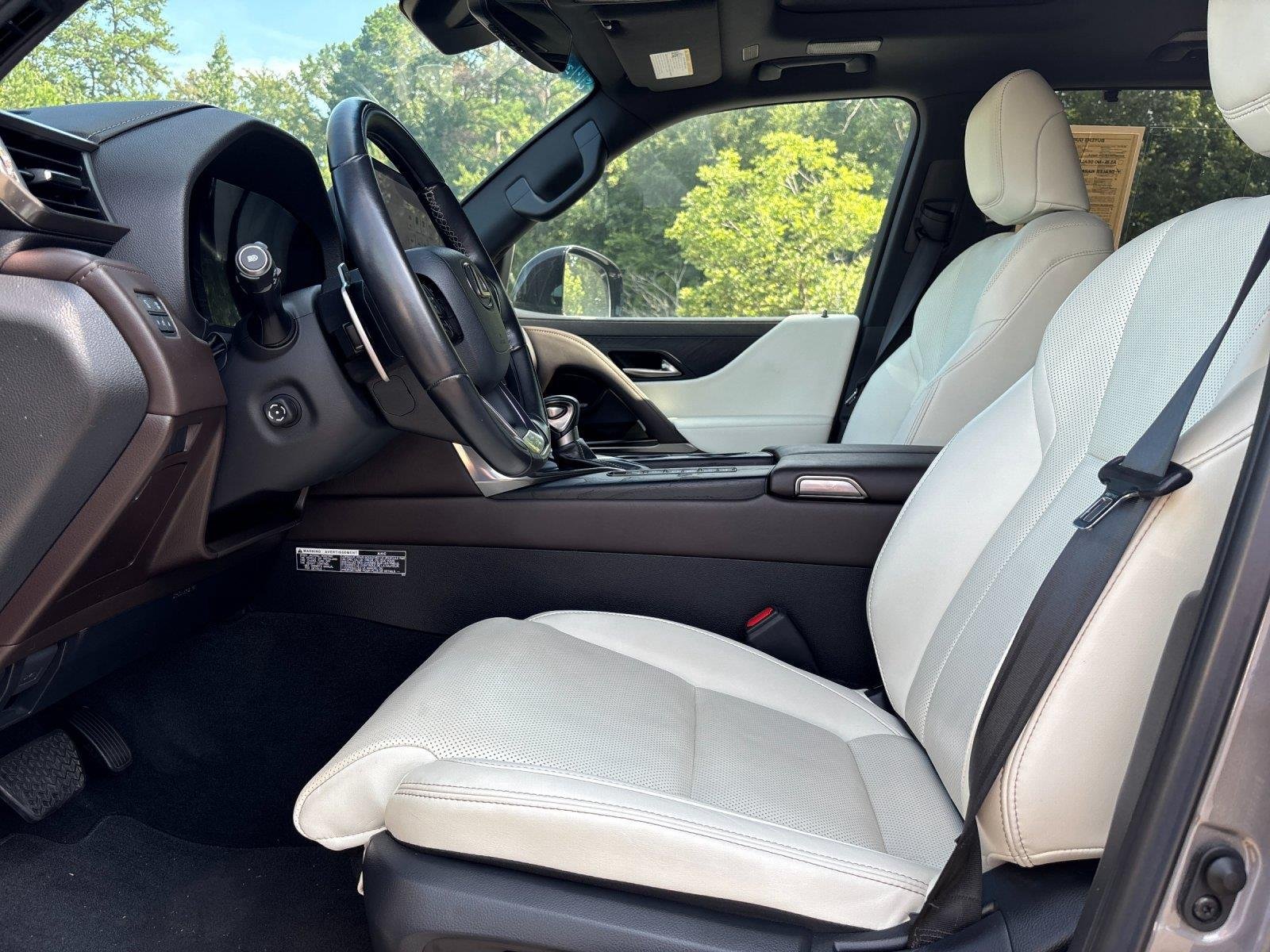 Used 2023 Manganese Luster Lexus LX 600 Luxury image 15