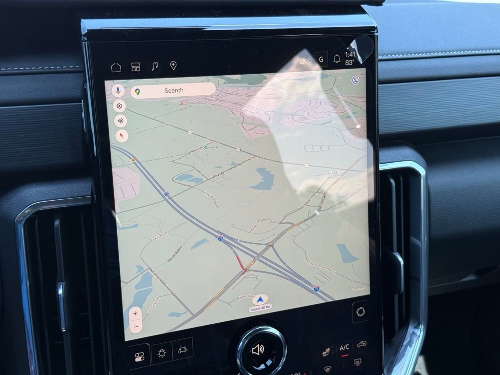 View vehicle photo 4