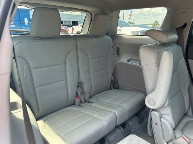 2019 GMC Acadia SLT-2 - Photo 18