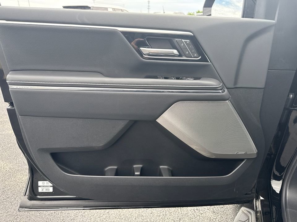 2025 GMC Sierra EV Denali - Photo 16